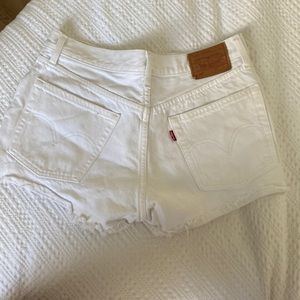 Levi shorts